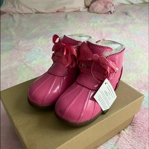Ugg T Payten stars toddler boot